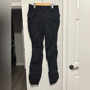 Size 6 Lululemon Street to Studio pant. Unlined.